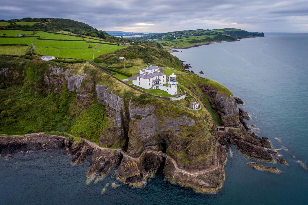 Whitehead Blackhead Lighkeeper'S Houses, Antrim מראה חיצוני תמונה